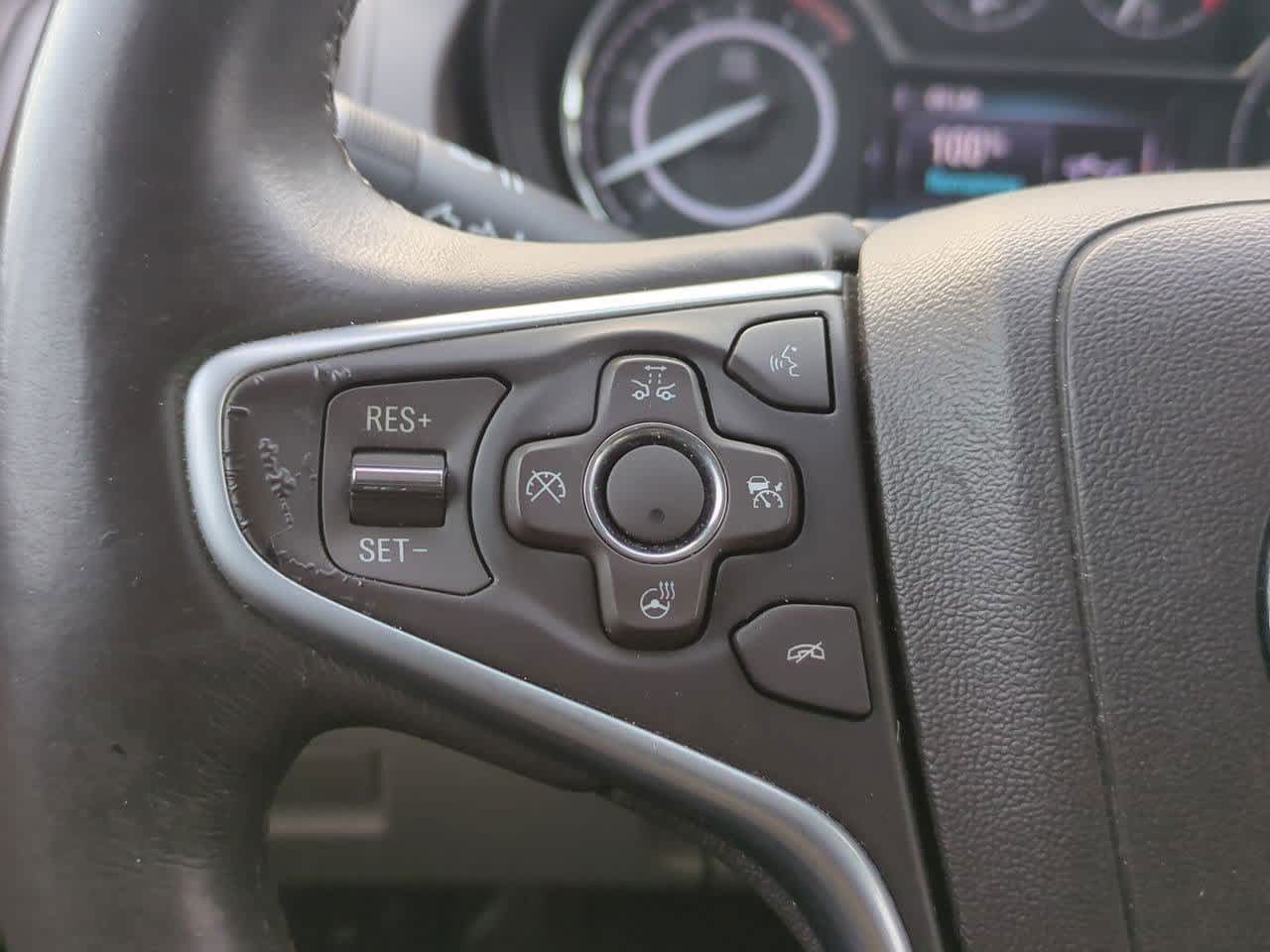 Thumbnail: 2017 Buick Regal - 24