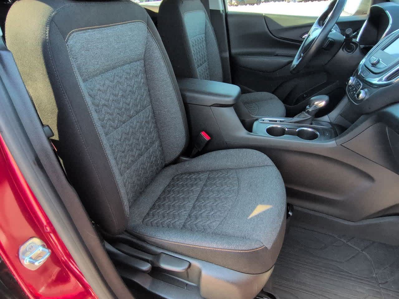 Thumbnail: 2022 Chevrolet Equinox - 20