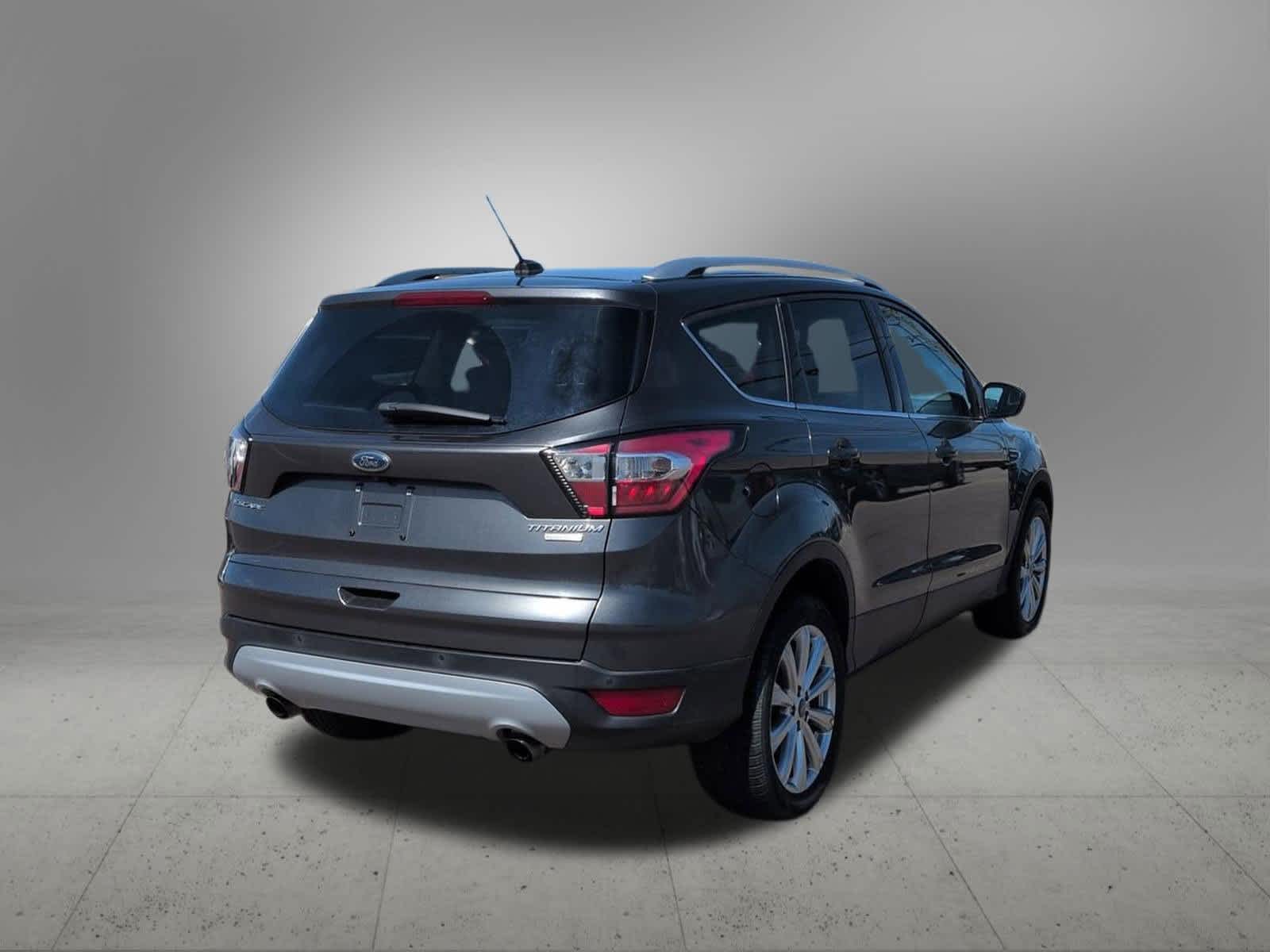 Thumbnail: 2017 Ford Escape - 6