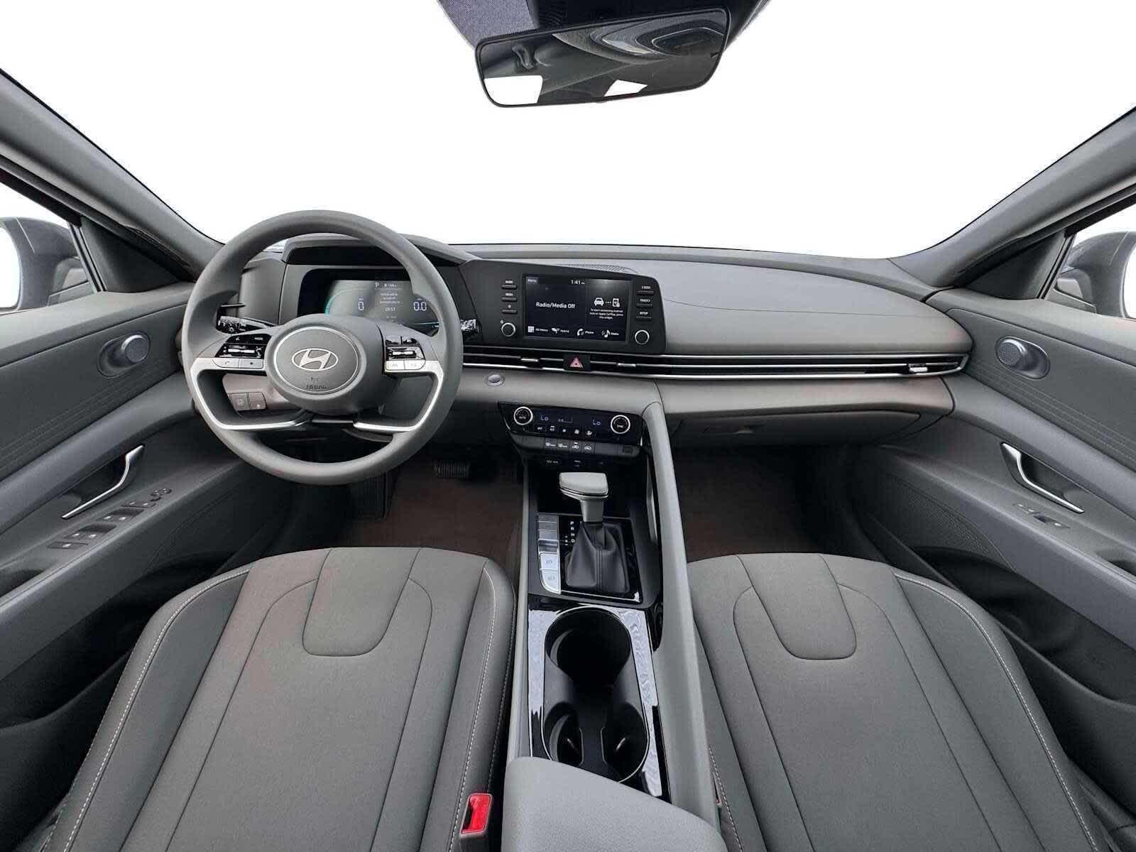 Thumbnail: 2026 Hyundai Elantra - 13