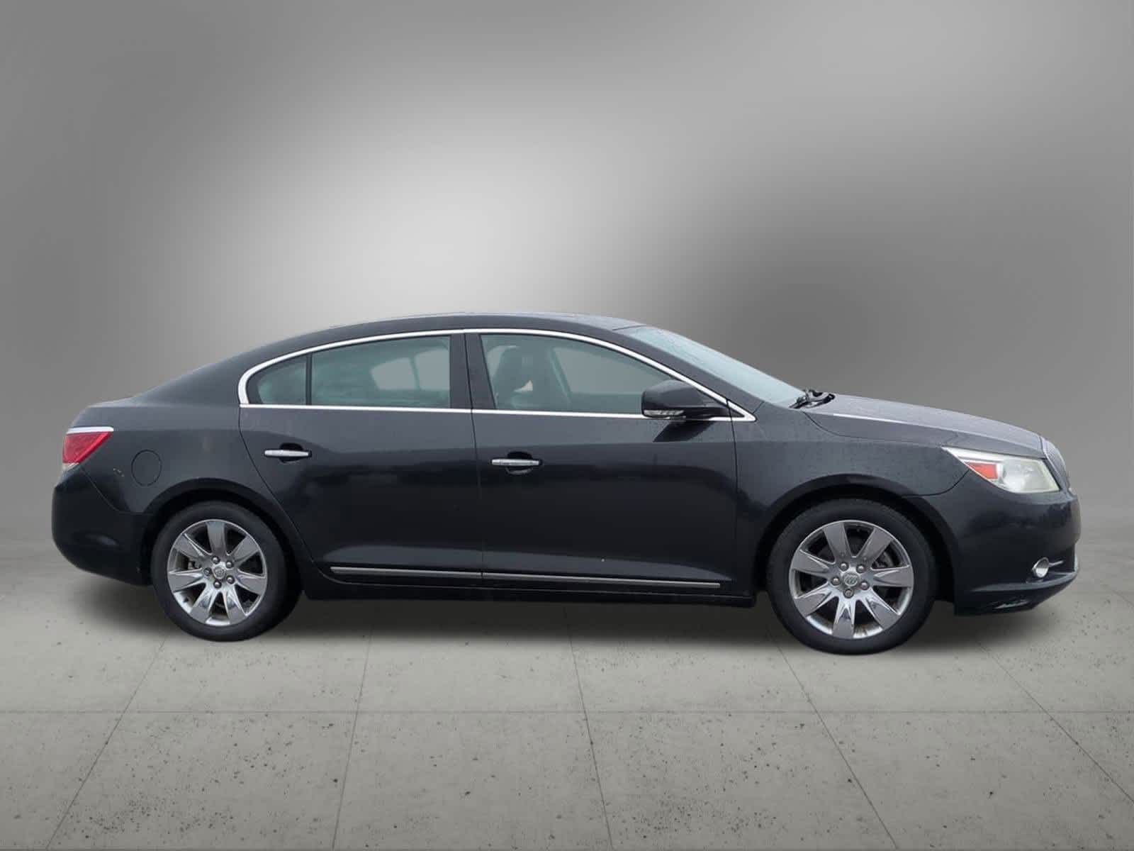 Thumbnail: 2010 Buick LaCrosse - 7