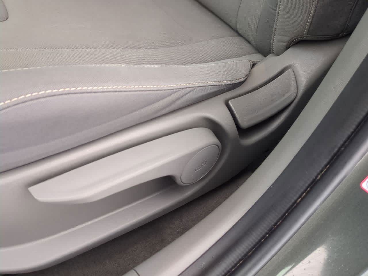 Thumbnail: 2024 Hyundai Elantra - 16