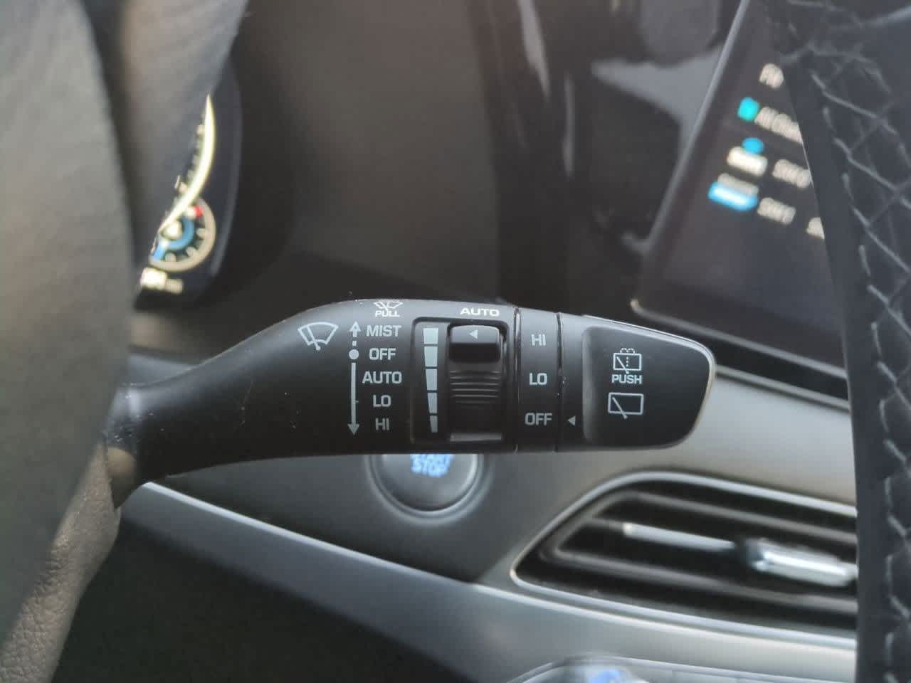 Thumbnail: 2022 Hyundai Palisade - 28