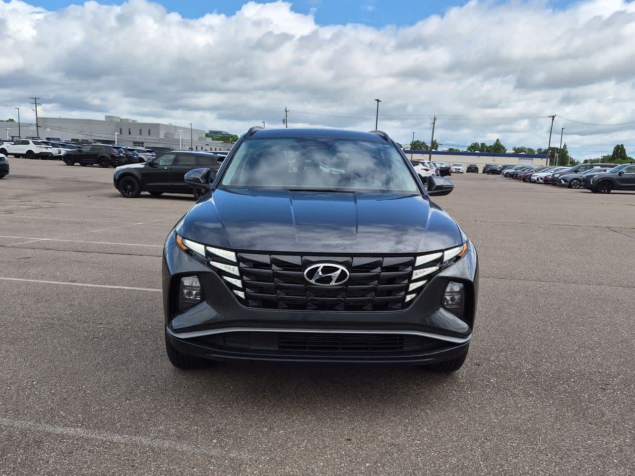 Thumbnail: 2023 Hyundai Tucson - 8