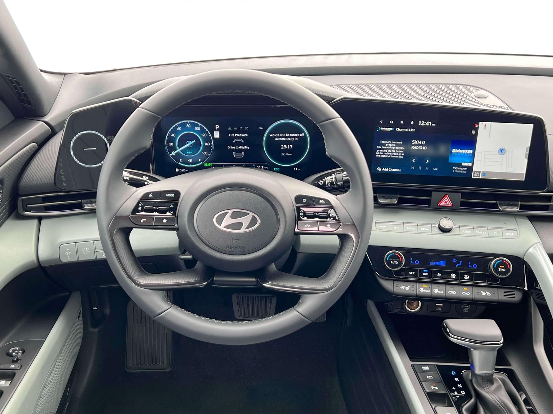 2025 Hyundai Elantra Limited Edition 17