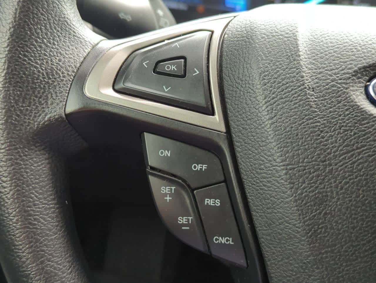 2017 Ford Fusion SE 20