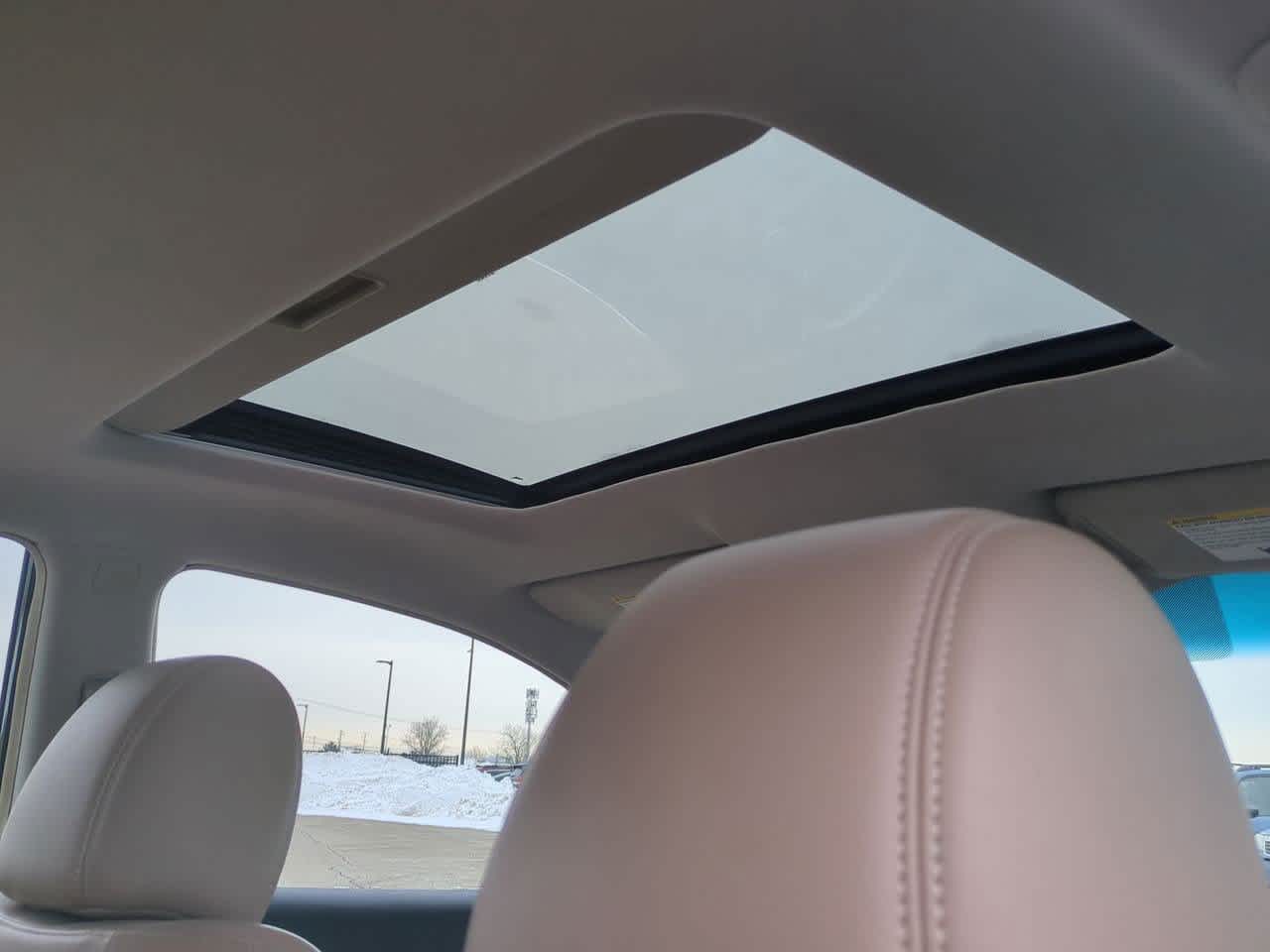 Thumbnail: 2014 Nissan Maxima - 21