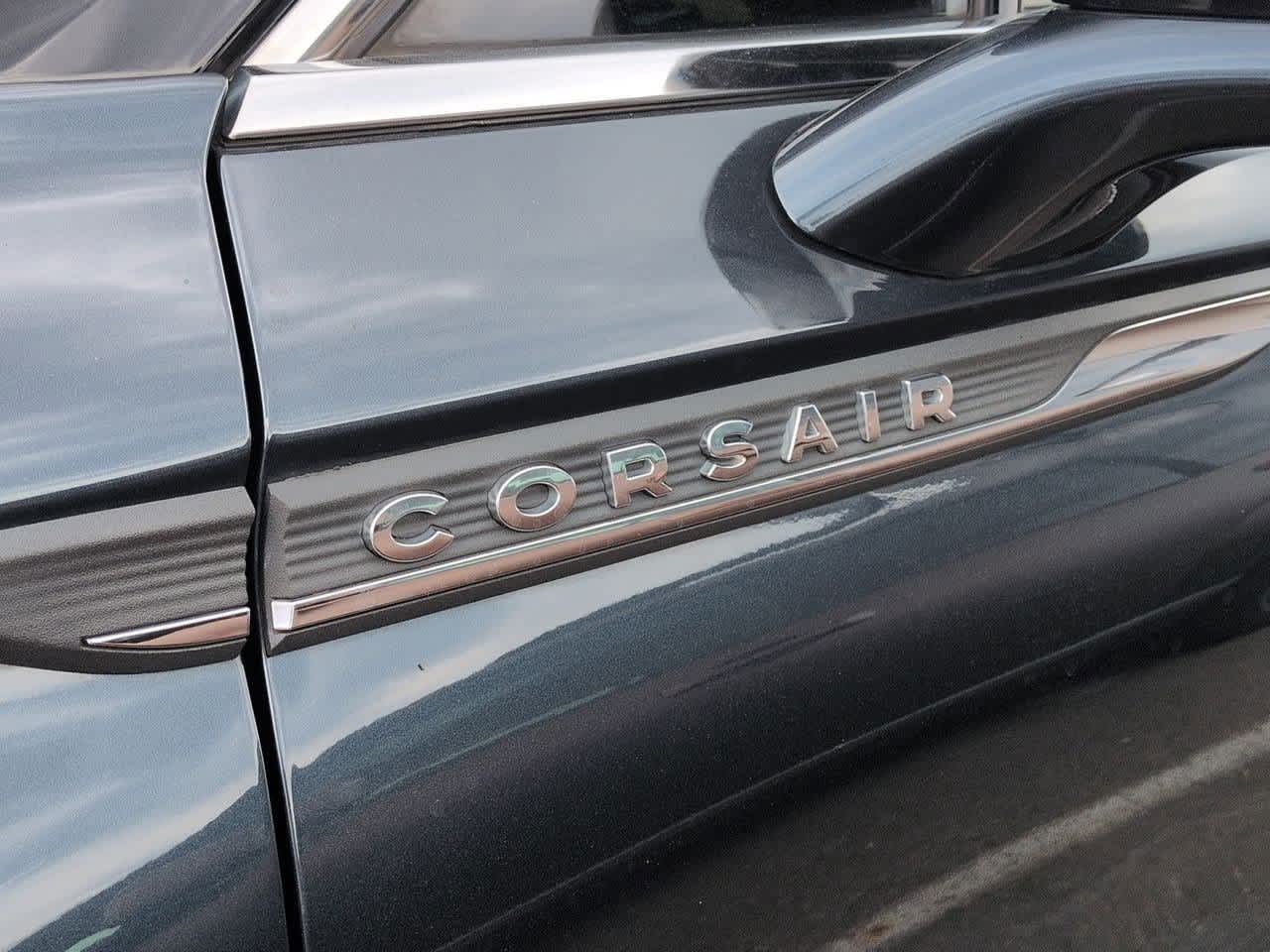 Thumbnail: 2021 Lincoln Corsair - 12