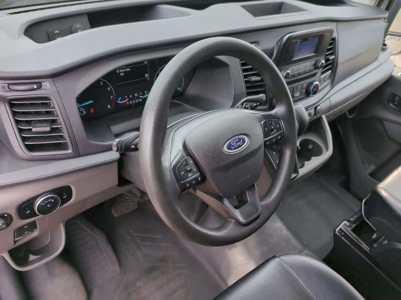 2021 Ford Transit photo 2