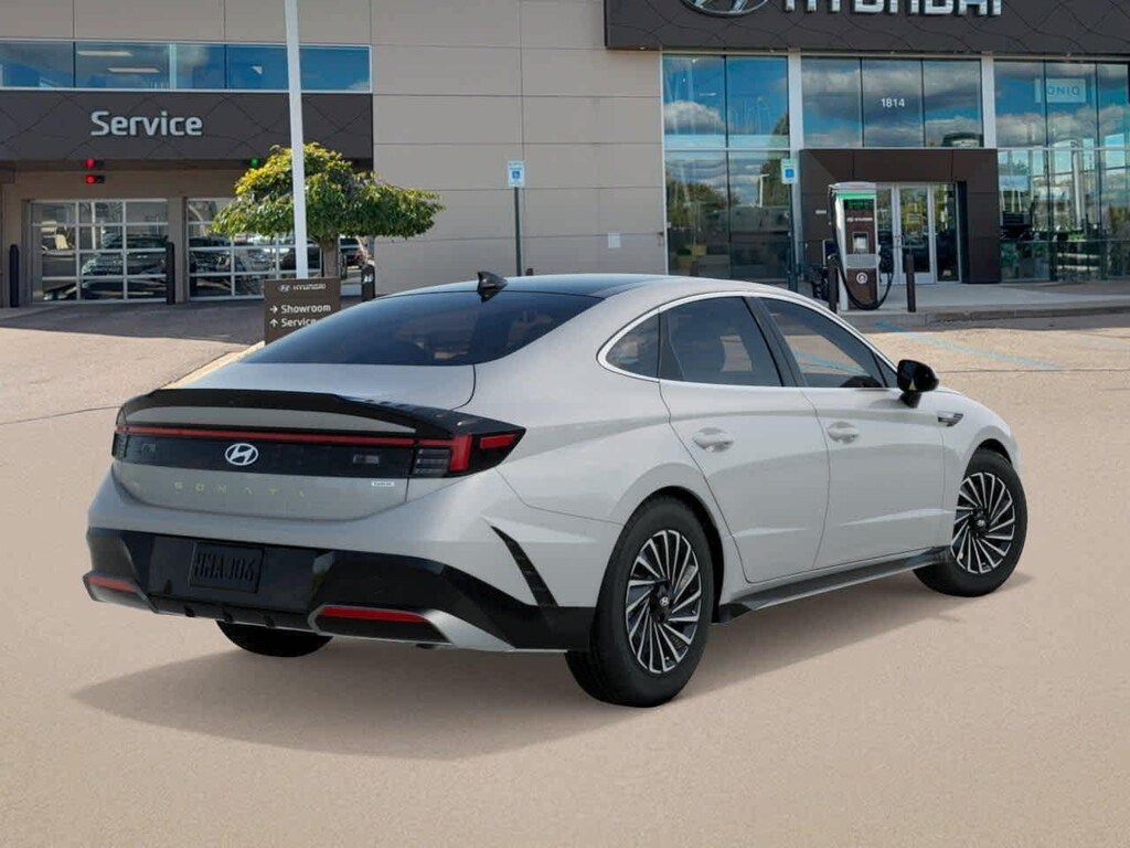New 2026 Hyundai Sonata Hybrid SEL Sedan