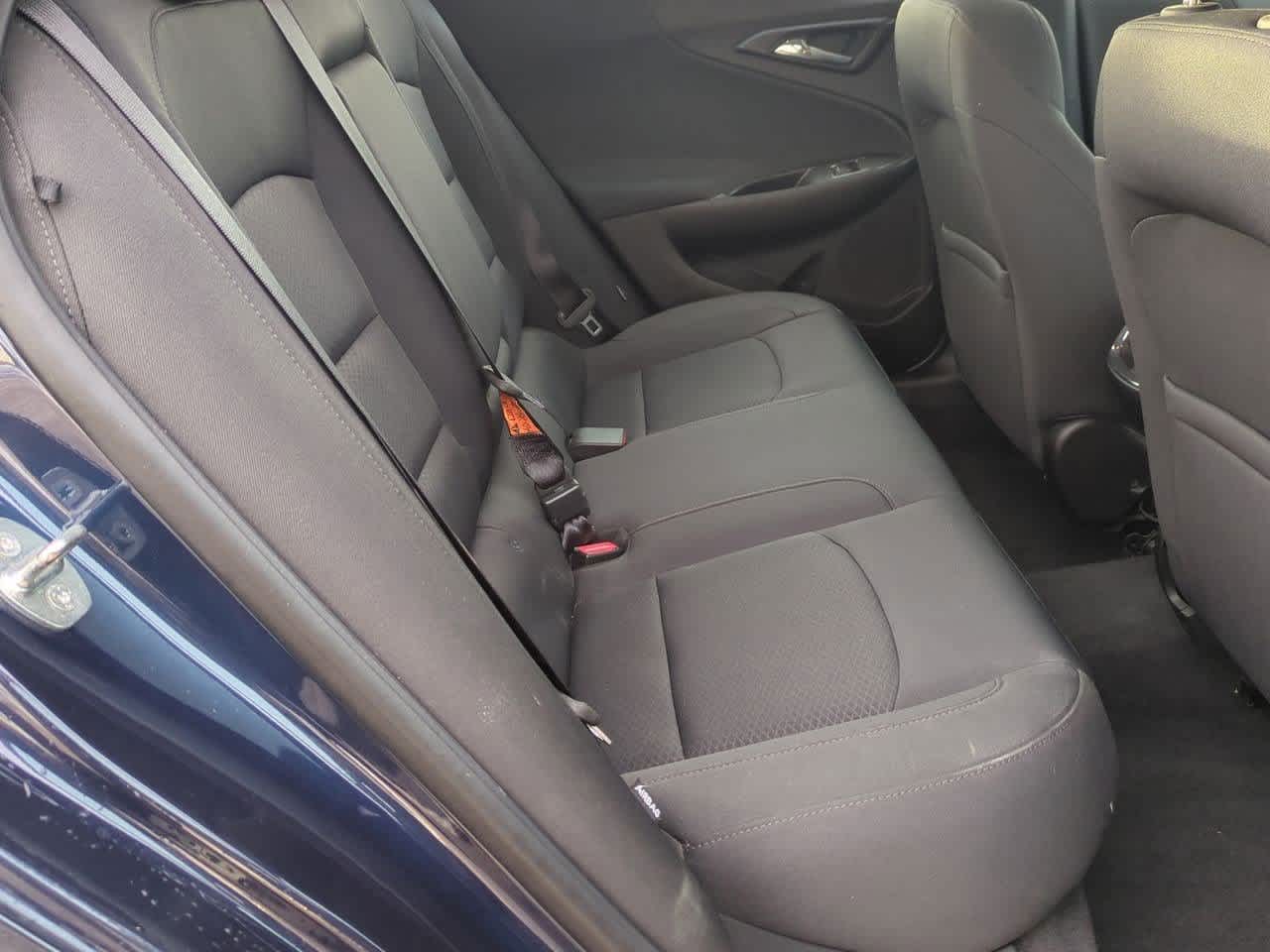 Thumbnail: 2016 Chevrolet Malibu - 19