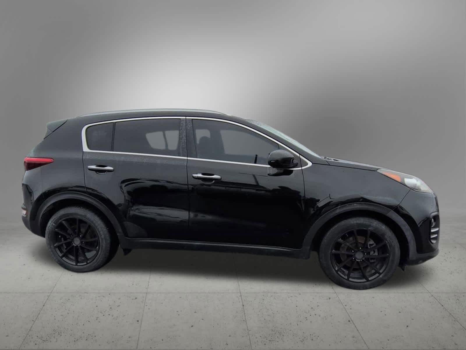 Thumbnail: 2017 Kia Sportage - 7