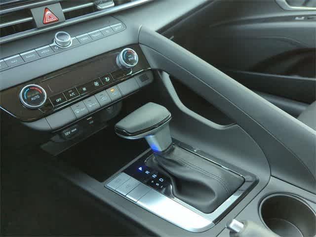 Thumbnail: 2024 Hyundai Elantra - 29