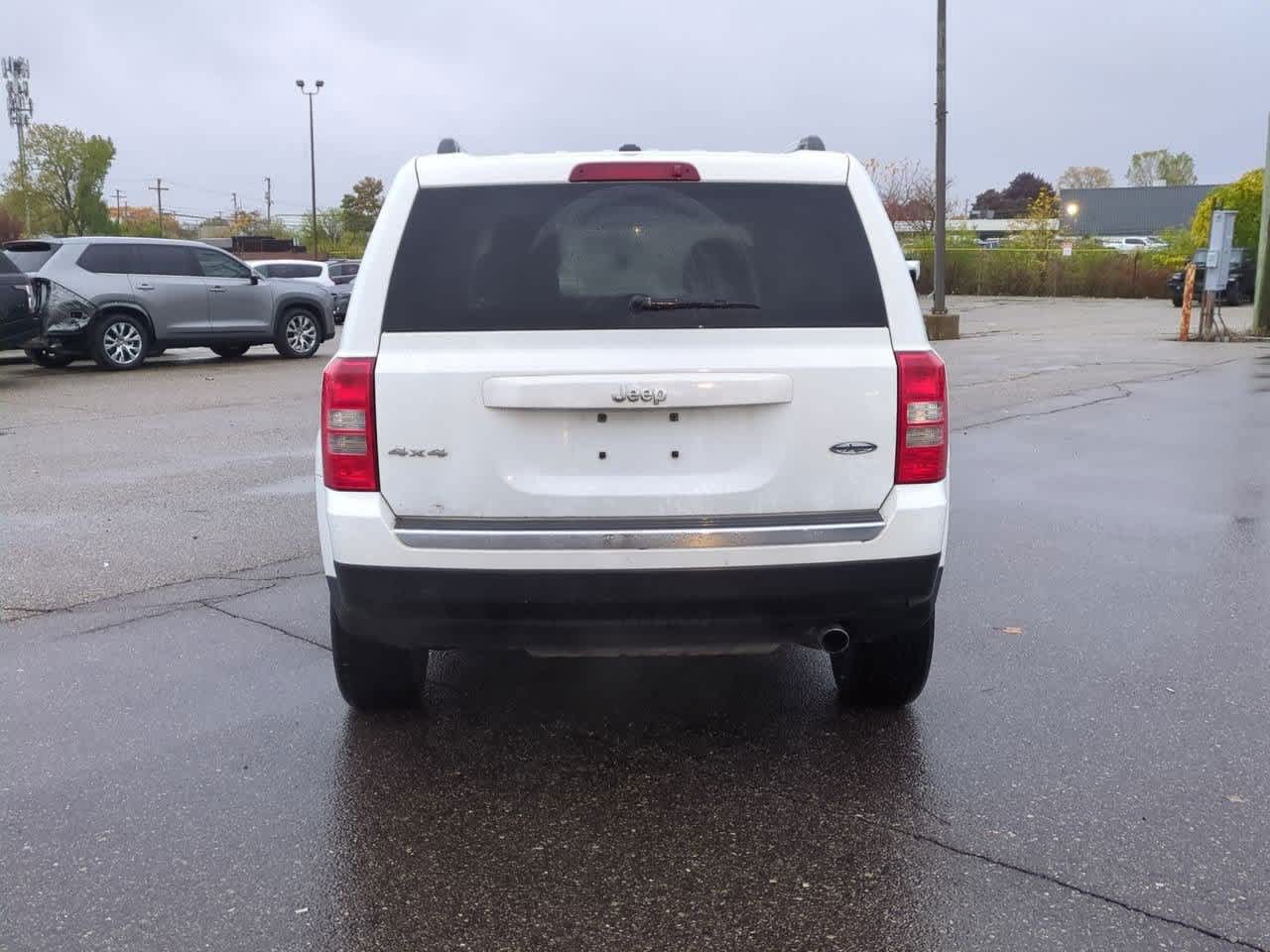 Thumbnail: 2016 Jeep Patriot - 5