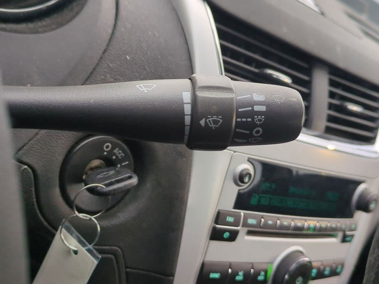 Thumbnail: 2009 Chevrolet Malibu - 24