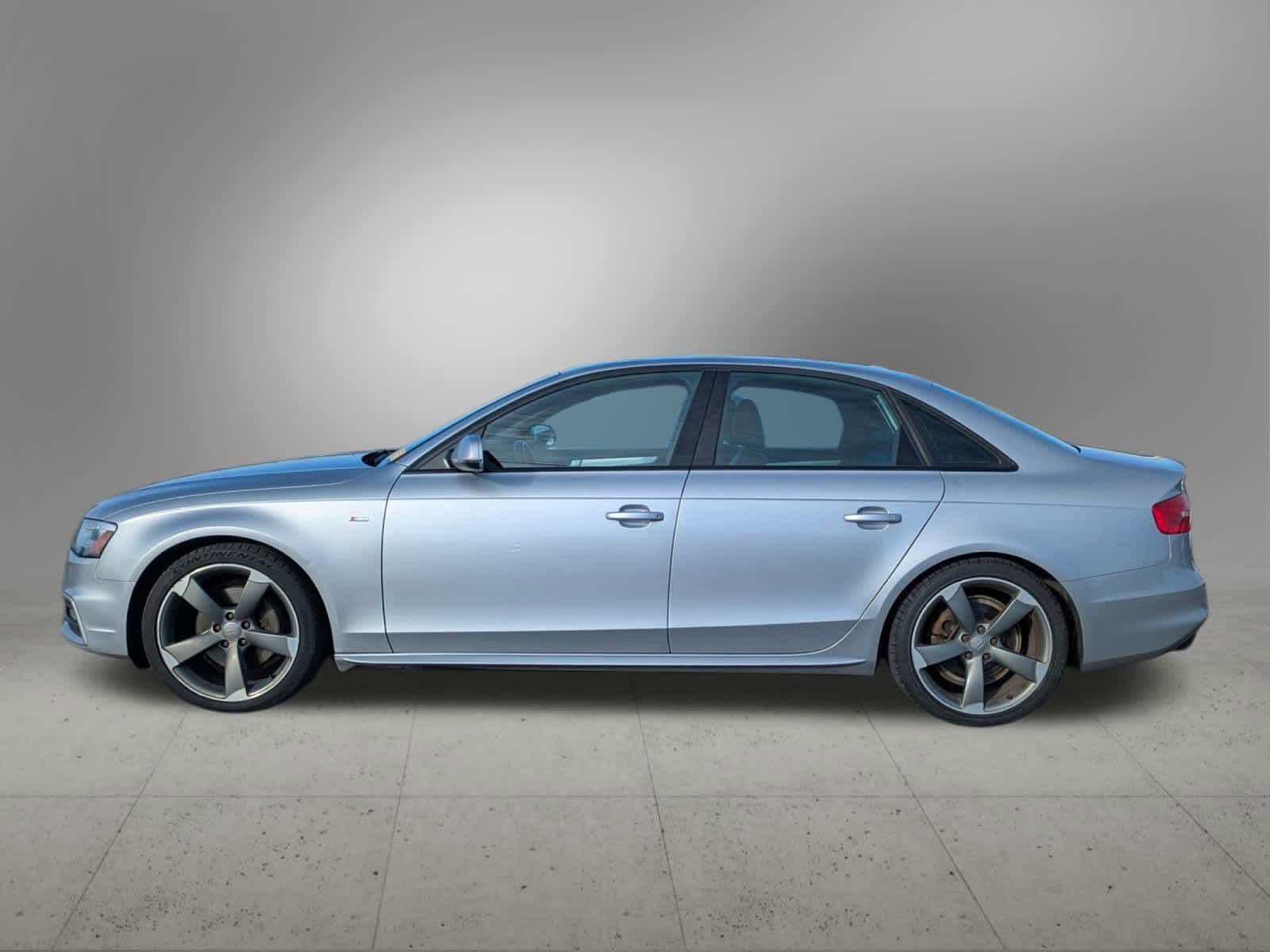 Thumbnail: 2015 Audi A4 - 2