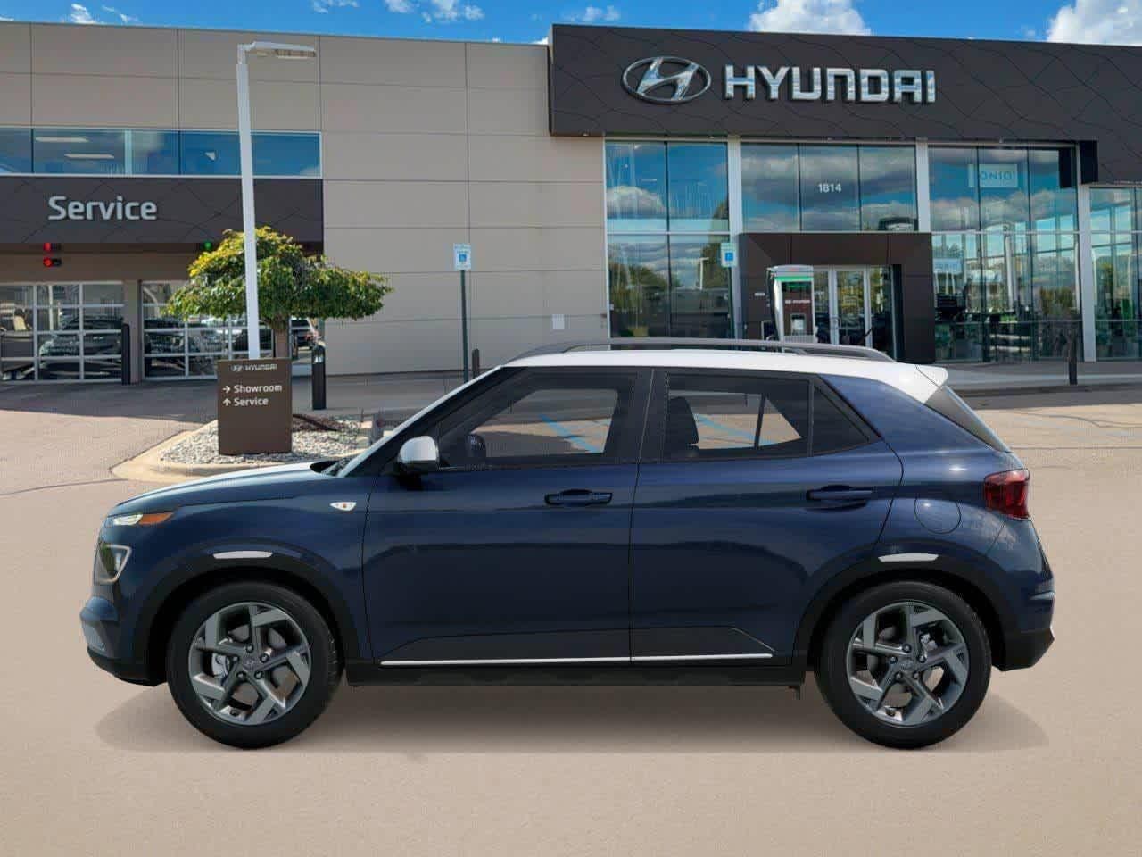 Thumbnail: 2026 Hyundai Venue - 3