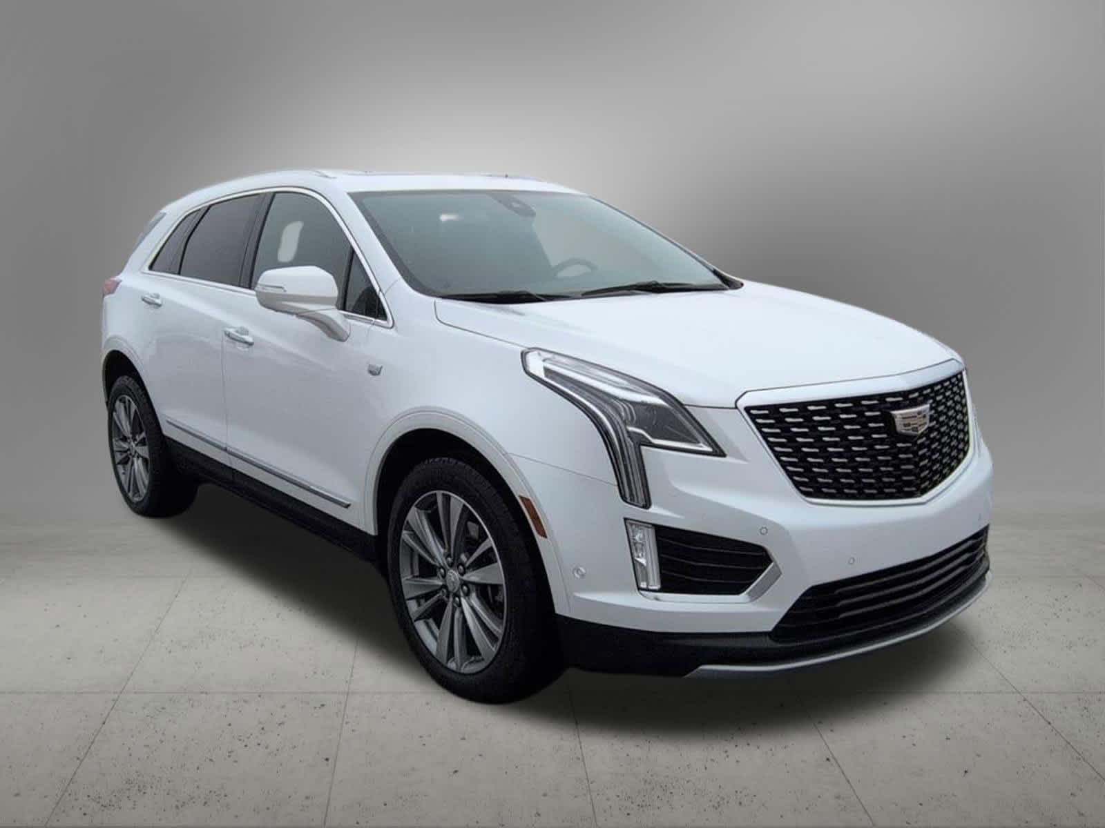 Thumbnail: 2020 Cadillac XT5 - 8