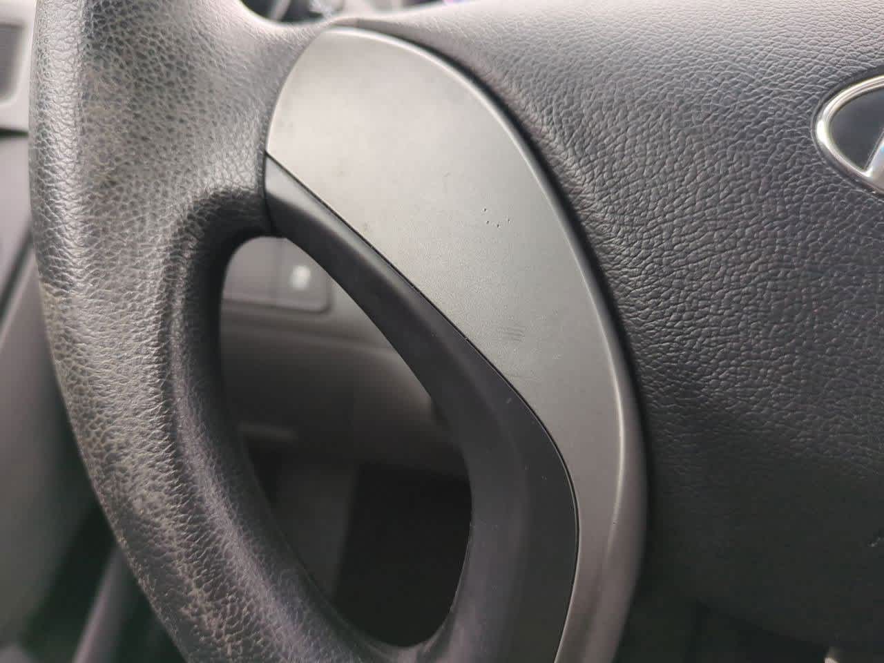 Thumbnail: 2014 Hyundai Elantra - 23