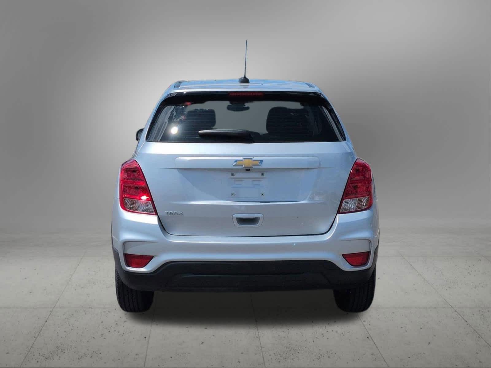 Thumbnail: 2018 Chevrolet Trax - 5