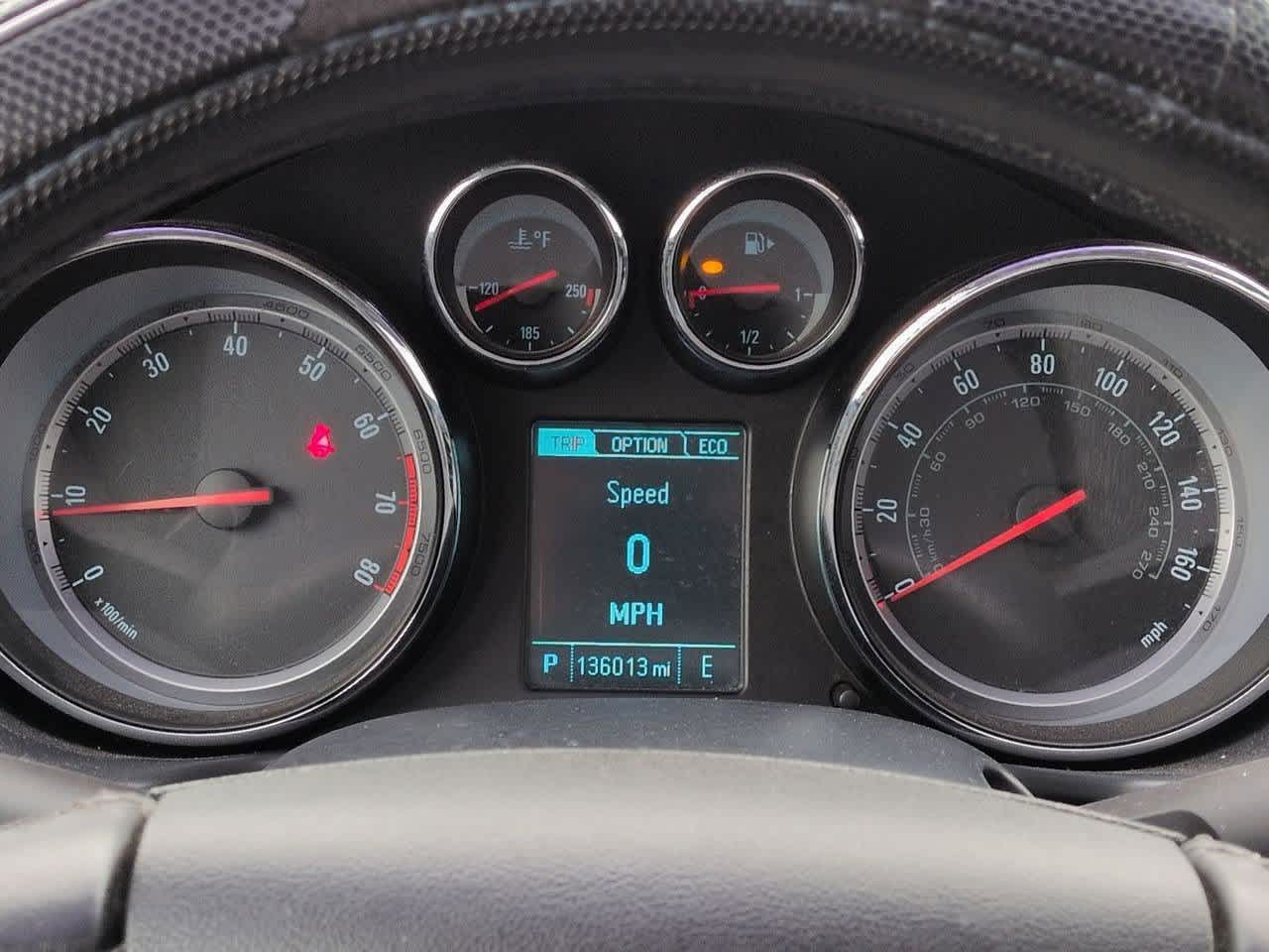 Thumbnail: 2013 Buick Regal - 31