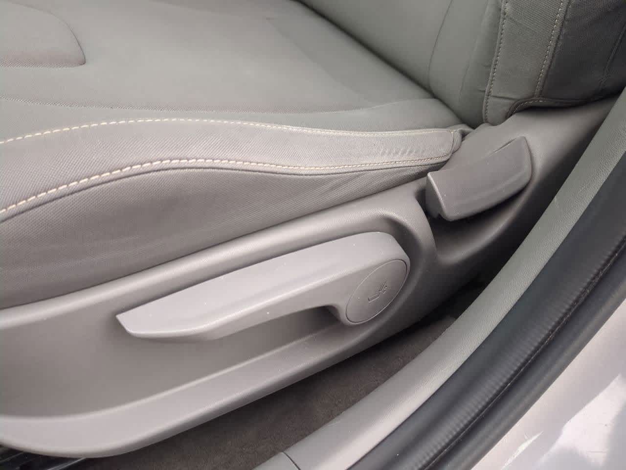 Thumbnail: 2024 Hyundai Elantra - 16