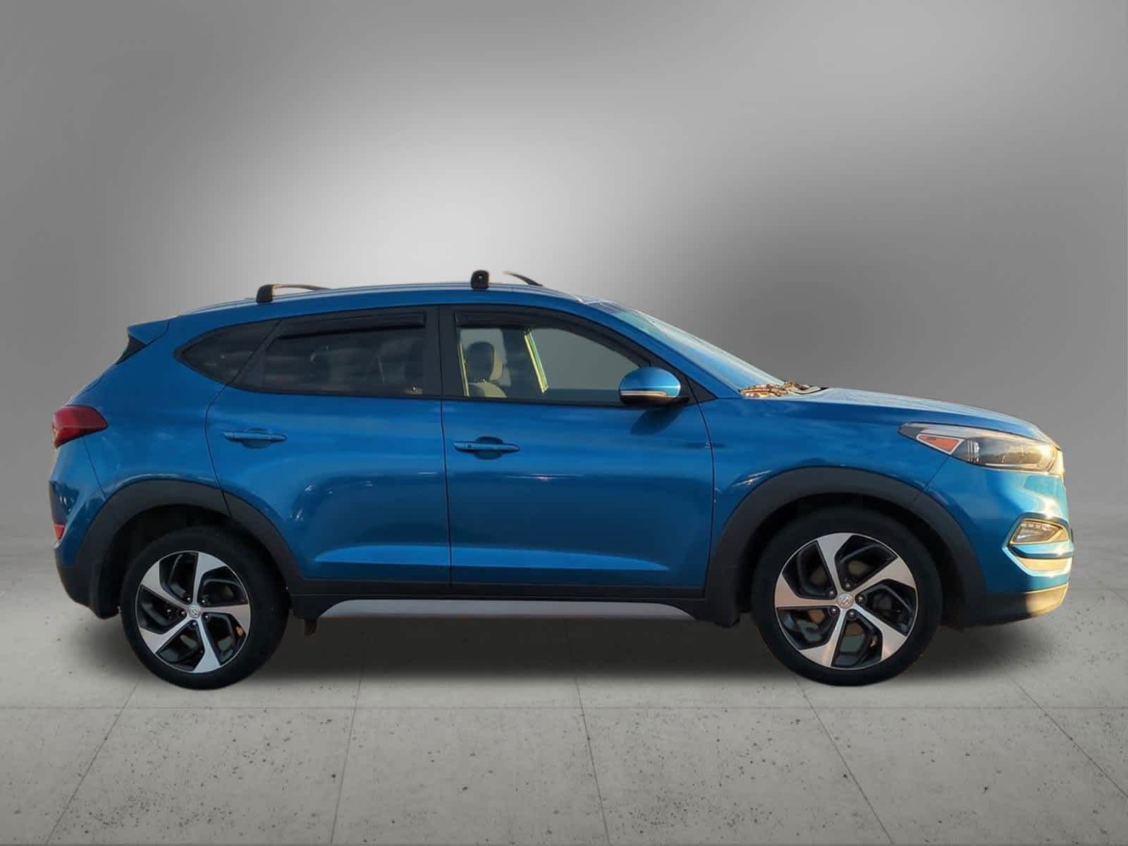 Thumbnail: 2018 Hyundai Tucson - 7