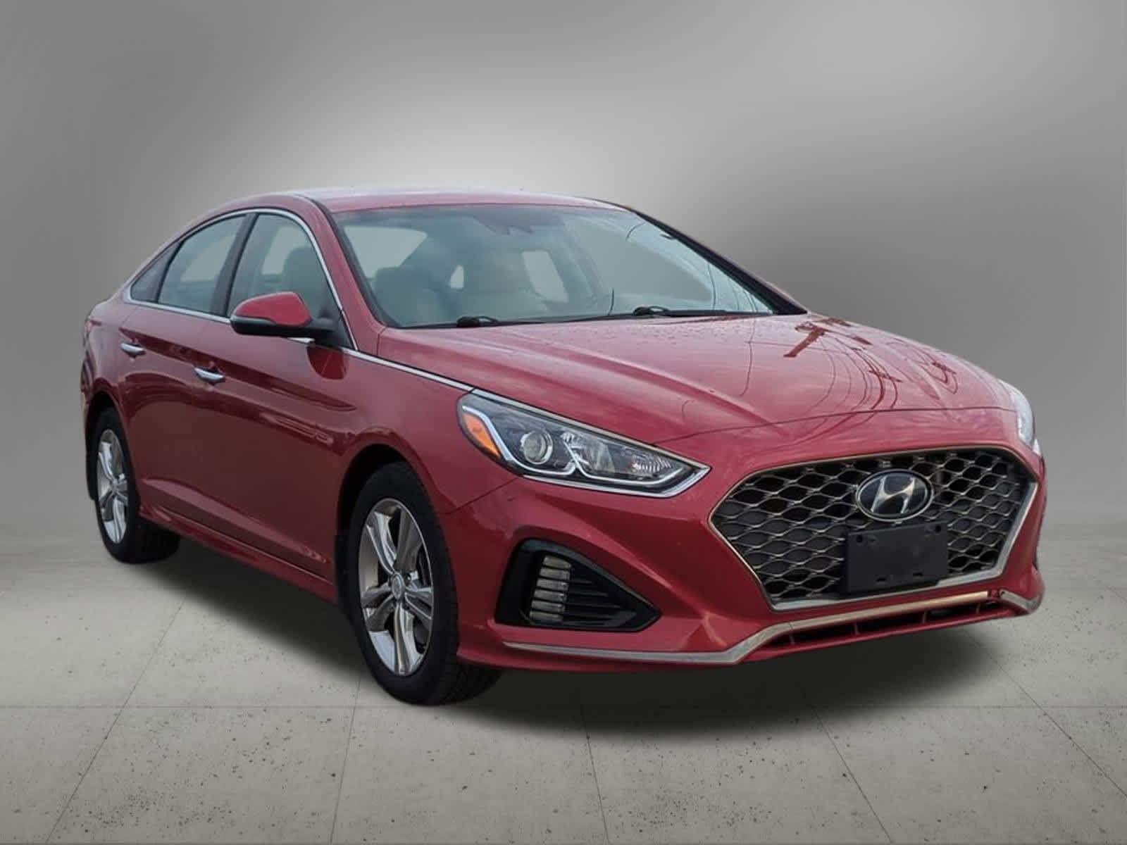 Thumbnail: 2019 Hyundai Sonata - 8