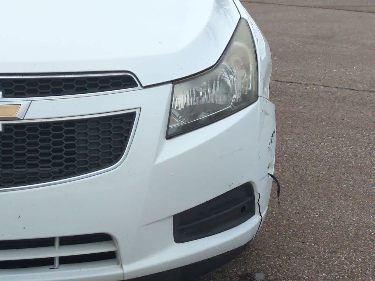 Thumbnail: 2013 Chevrolet Cruze - 10