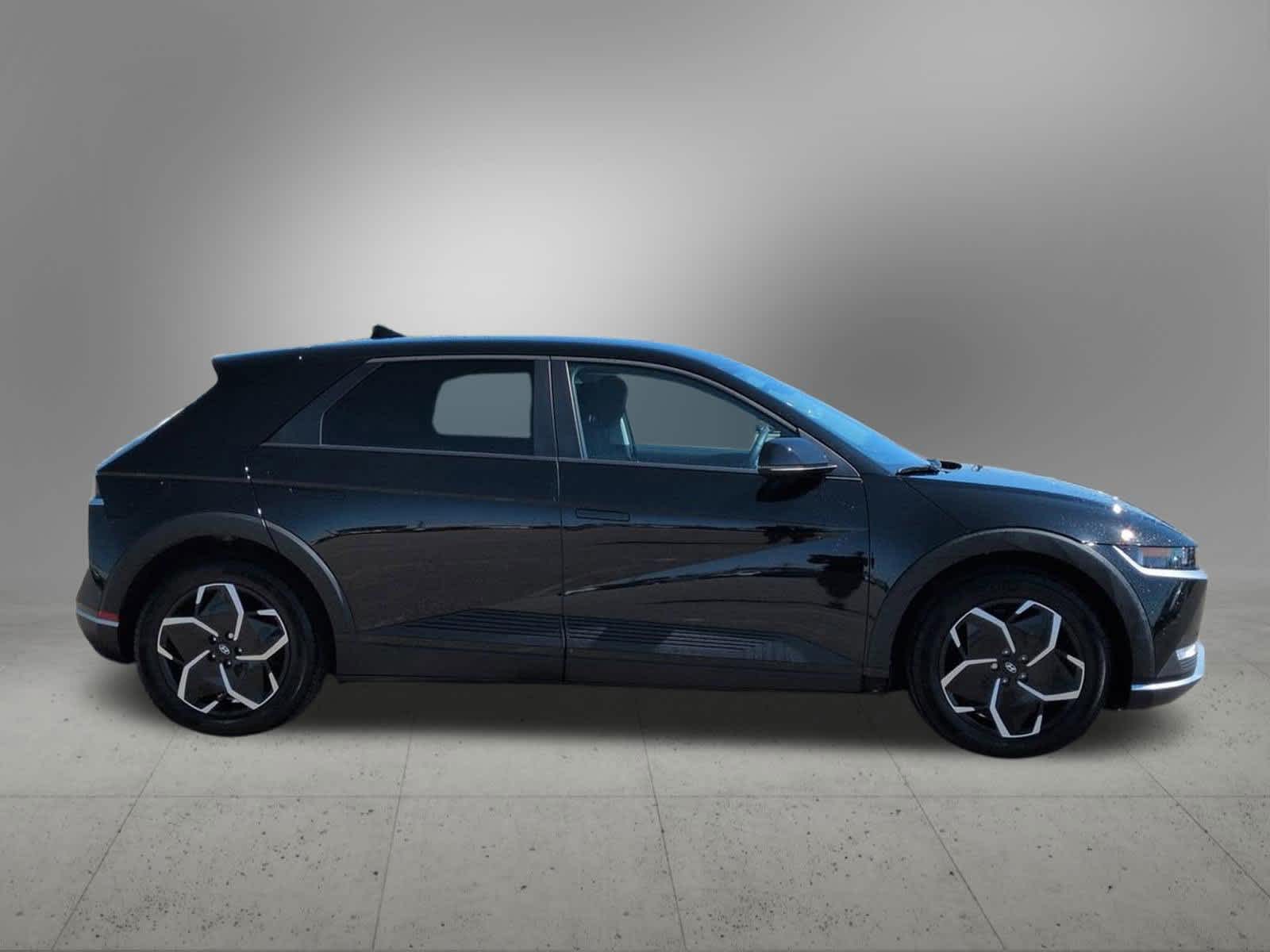 Thumbnail: 2024 Hyundai Ioniq 5 - 7