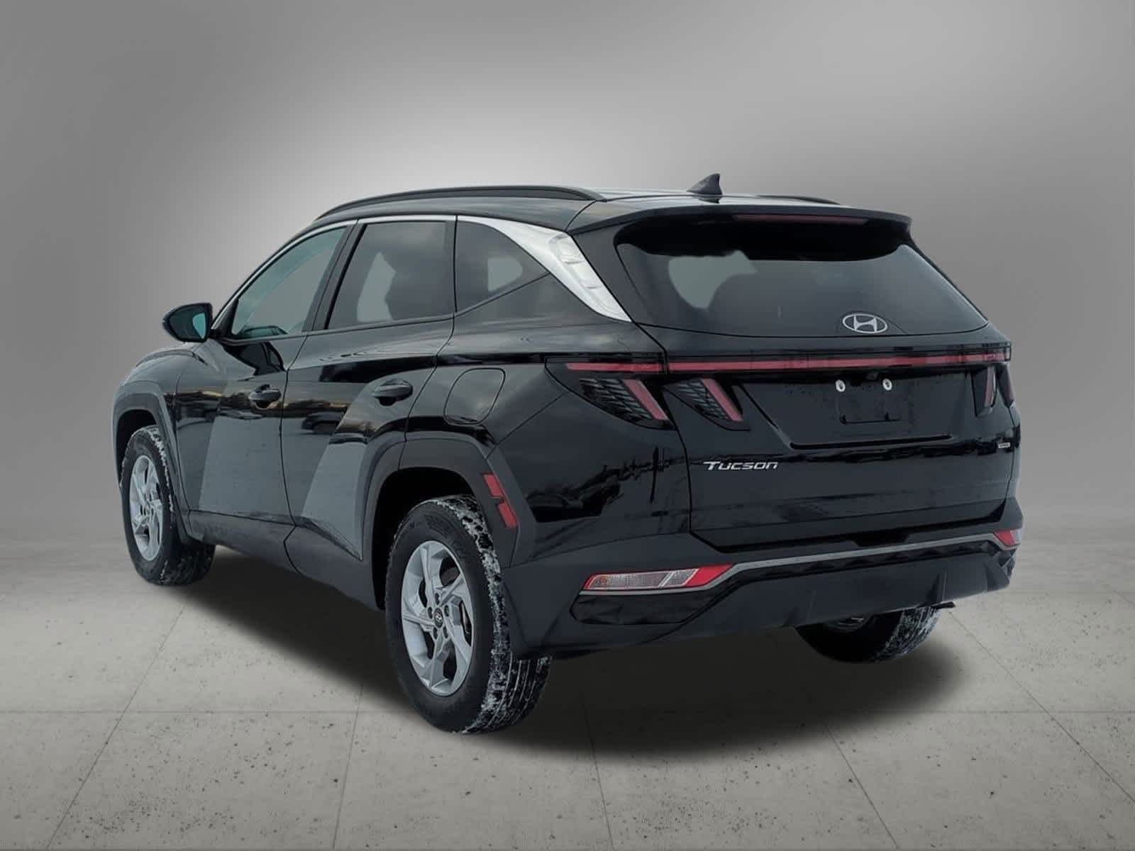 Thumbnail: 2022 Hyundai Tucson - 4