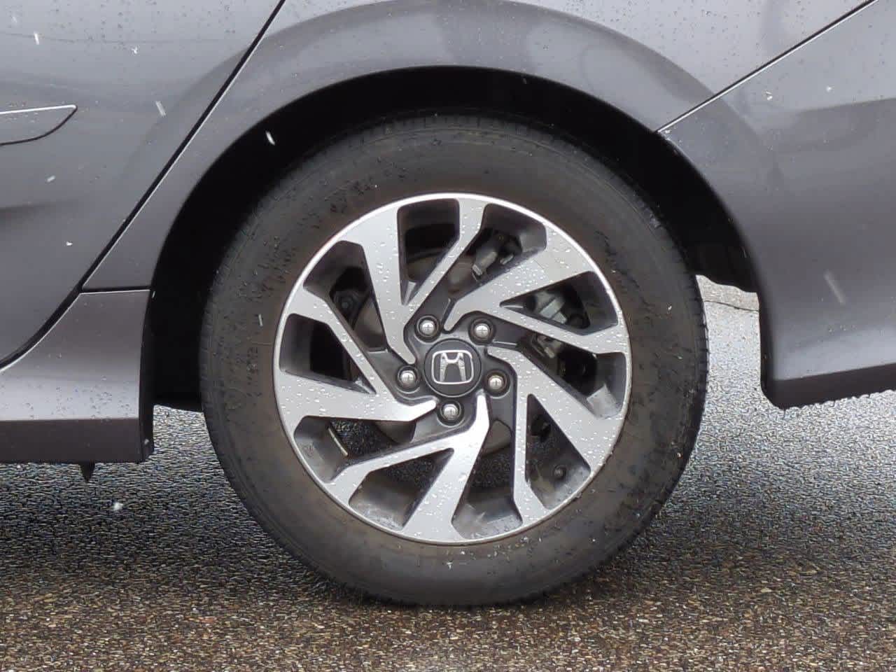 Thumbnail: 2018 Honda Civic - 12