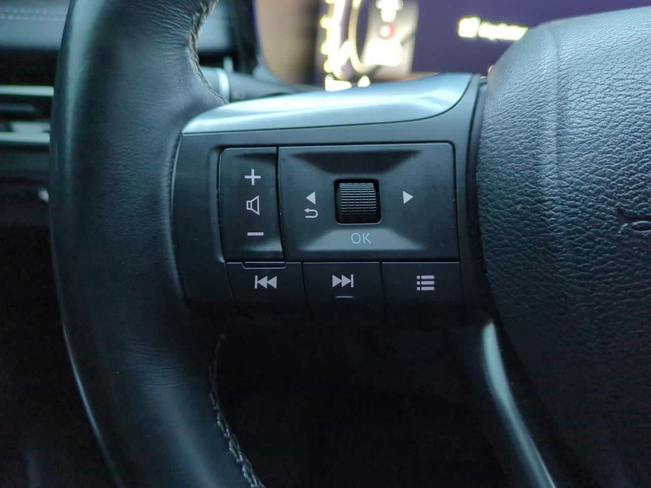 Thumbnail: 2023 INFINITI QX60 - 24