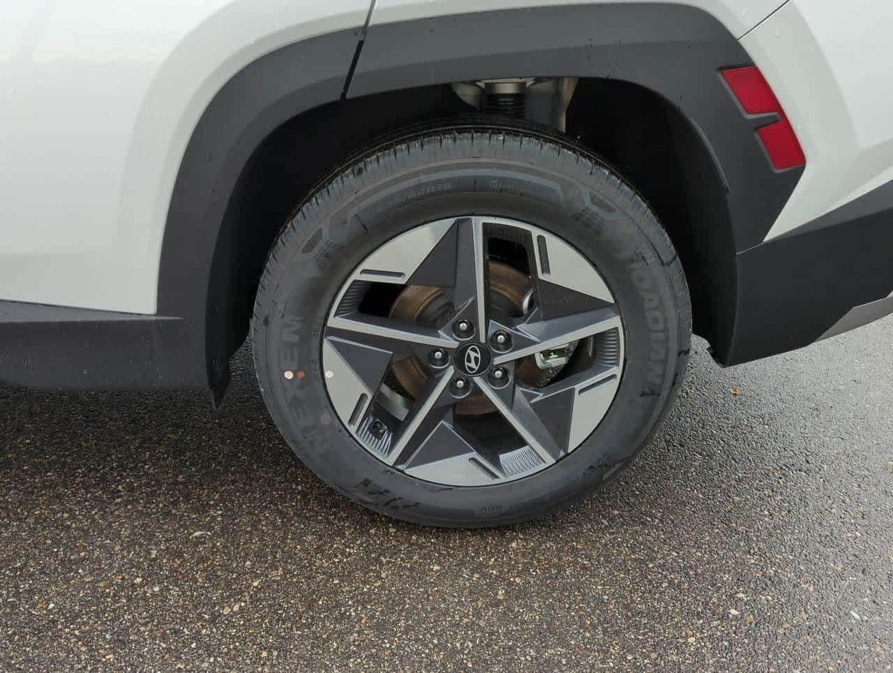 Thumbnail: 2025 Hyundai Tucson - 13