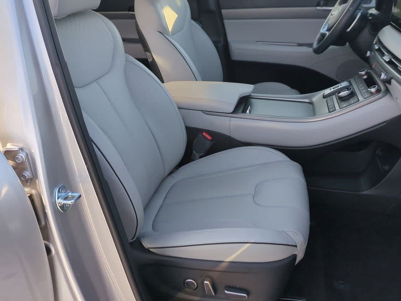 Thumbnail: 2025 Hyundai Palisade - 23