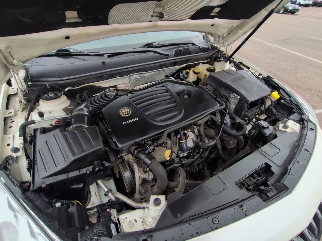 Thumbnail: 2013 Buick Regal - 14