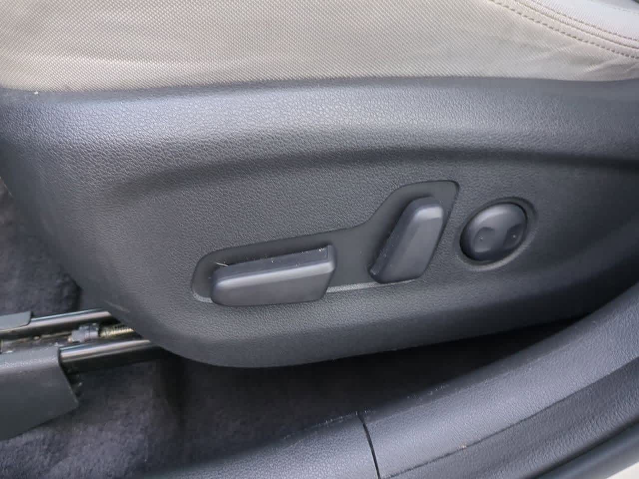 Thumbnail: 2018 Hyundai Tucson - 16