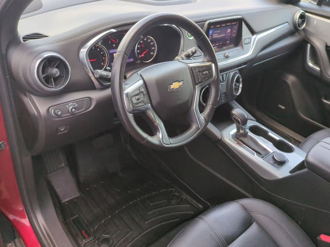 2022 Chevrolet Blazer 3LT photo 2