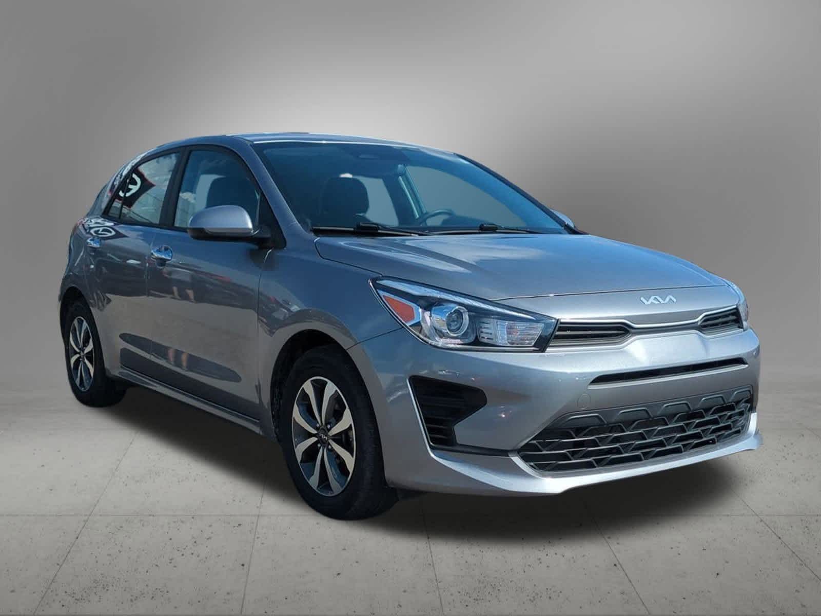 Thumbnail: 2023 Kia Rio - 8