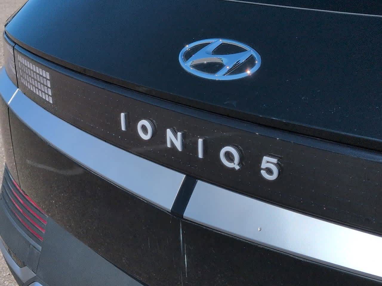 Thumbnail: 2024 Hyundai Ioniq 5 - 12