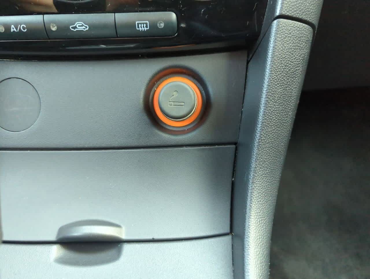 Thumbnail: 2009 Mazda Mazda3 - 27