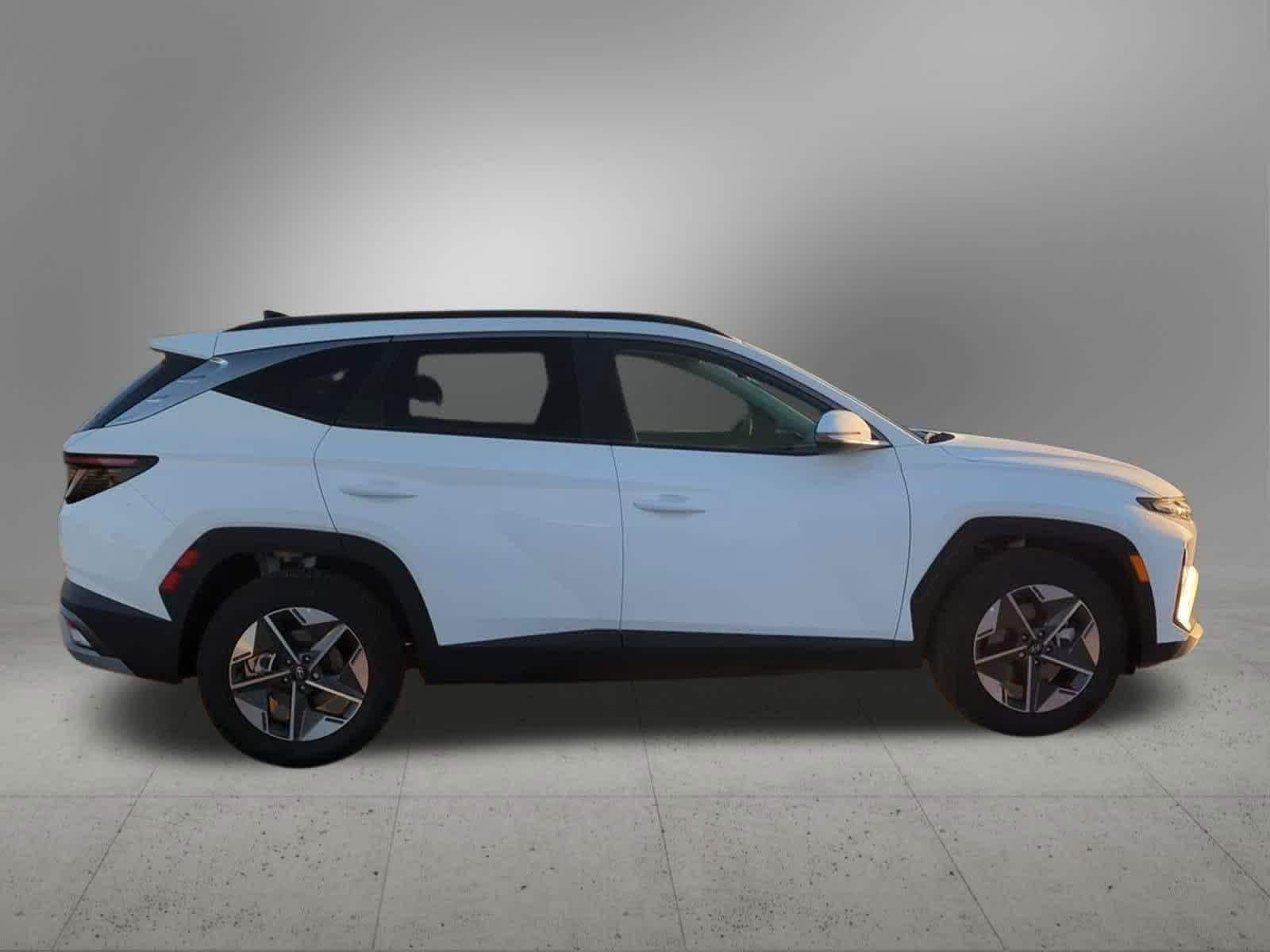 Thumbnail: 2025 Hyundai Tucson - 7