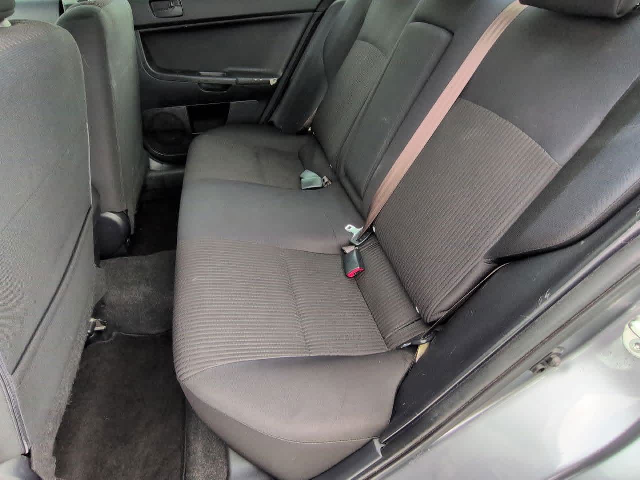 Thumbnail: 2014 Mitsubishi Lancer - 19