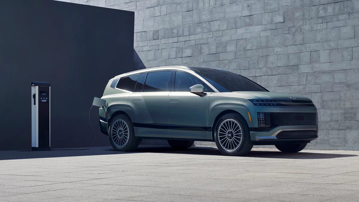 2025 Hyundai IONIQ 9