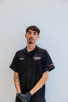 Staff member Andan Kalonich from ID_4ccddd