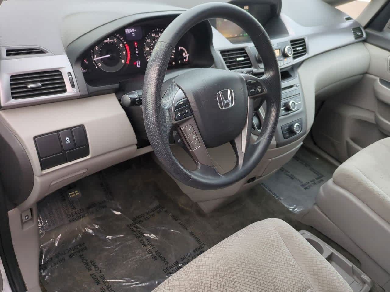 Thumbnail: 2014 Honda Odyssey - 2