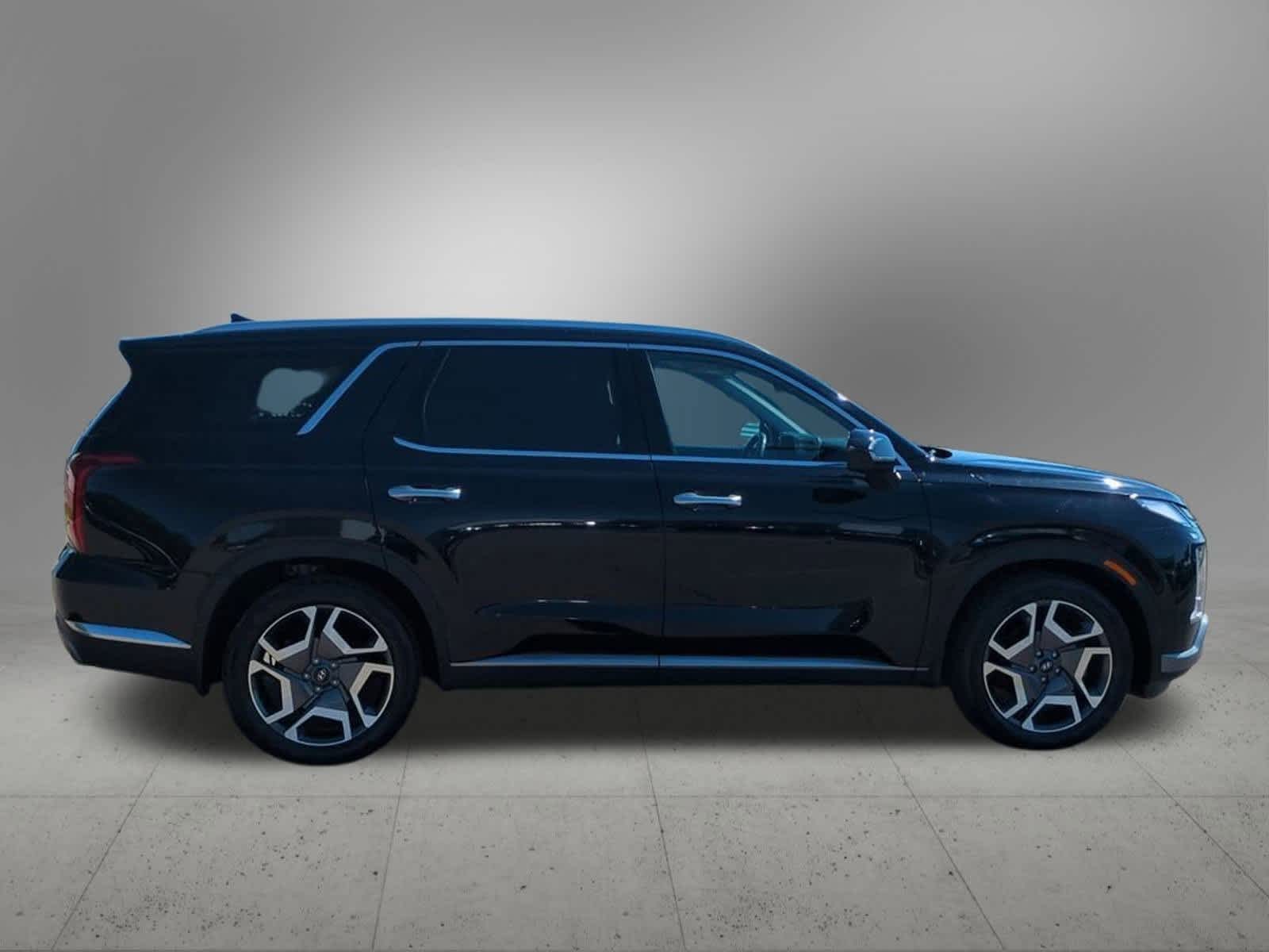 Thumbnail: 2023 Hyundai Palisade - 7