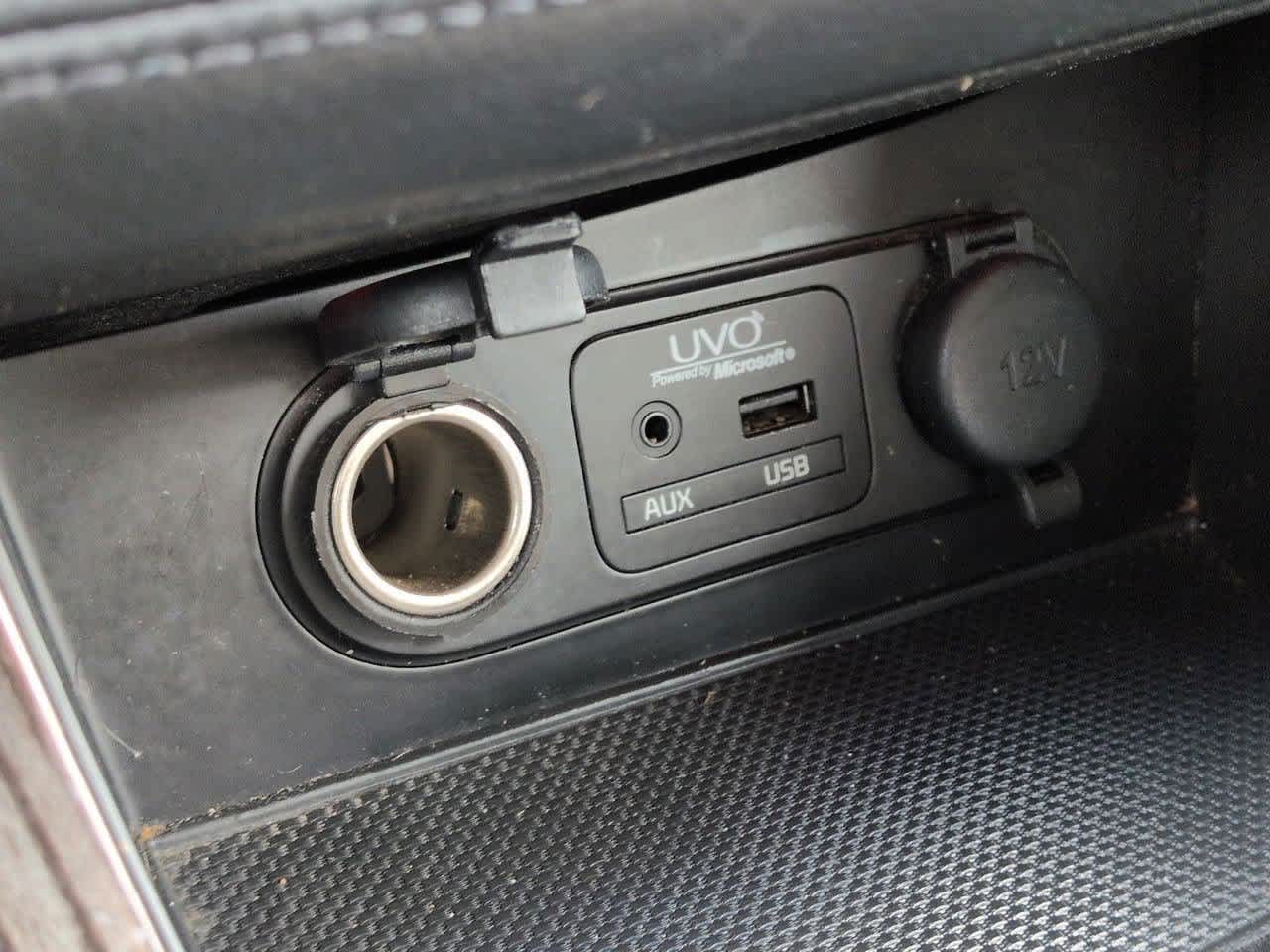 Thumbnail: 2015 Kia Optima - 31