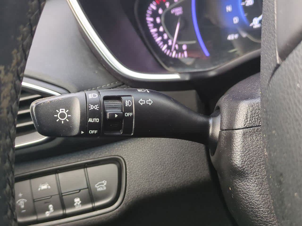 Thumbnail: 2019 Hyundai Santa Fe - 27