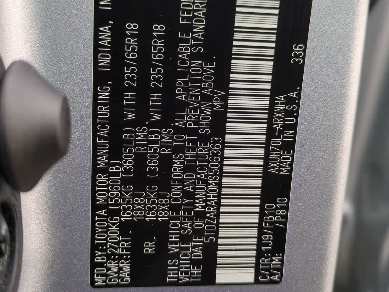 Thumbnail: 2021 Toyota Highlander - 33